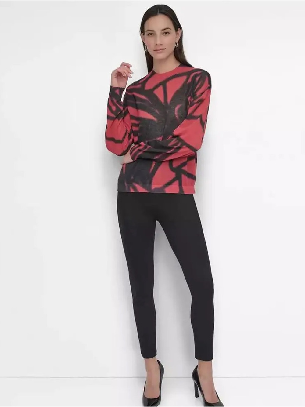 DKNY Red and Black Swirl Knit Pullover size Small Brand new